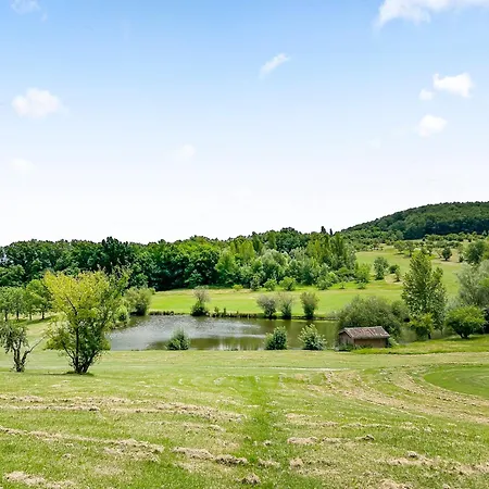 Immersion Naturelle A Castelnaud-de-Gratecambe