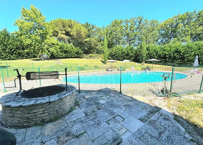 Immersion Naturelle A Castelnaud-de-Gratecambe